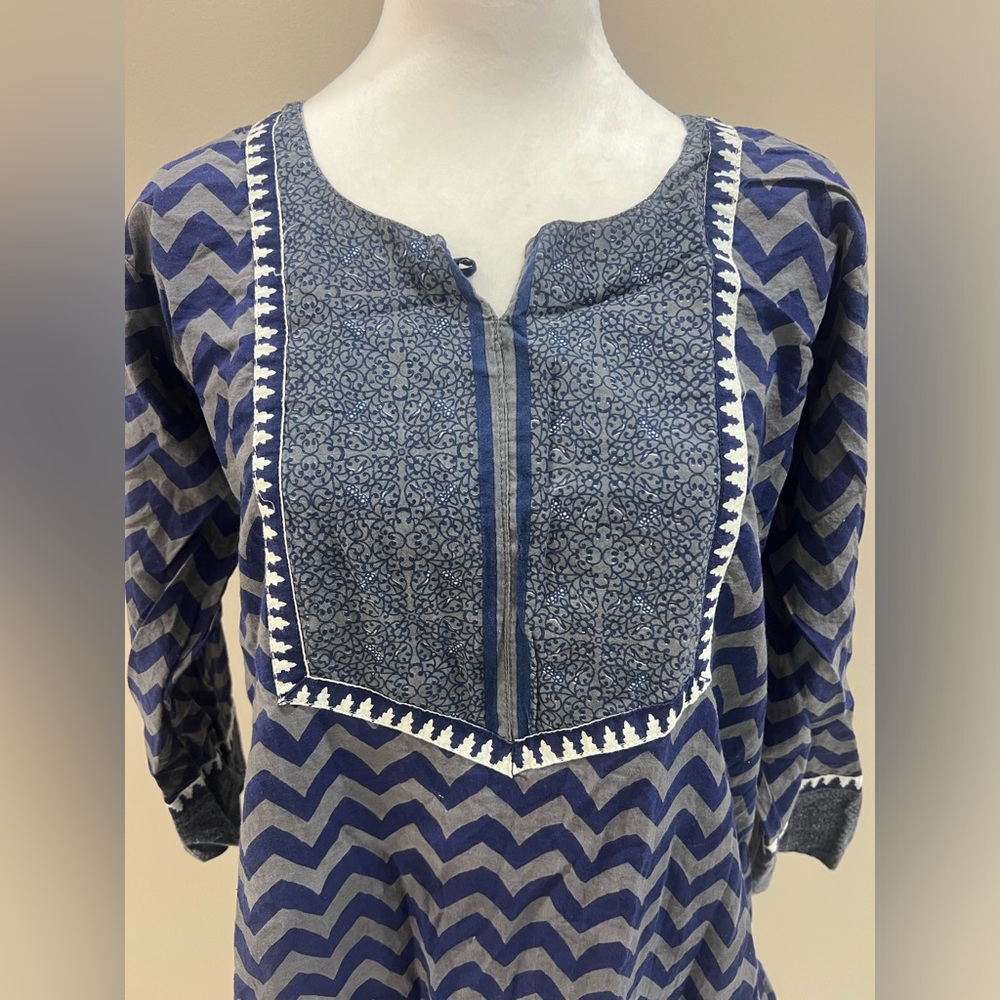 Chevron Patterned Blue and Grey Indian Top (Kurta)